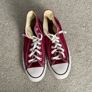 Burgundy High top Converse